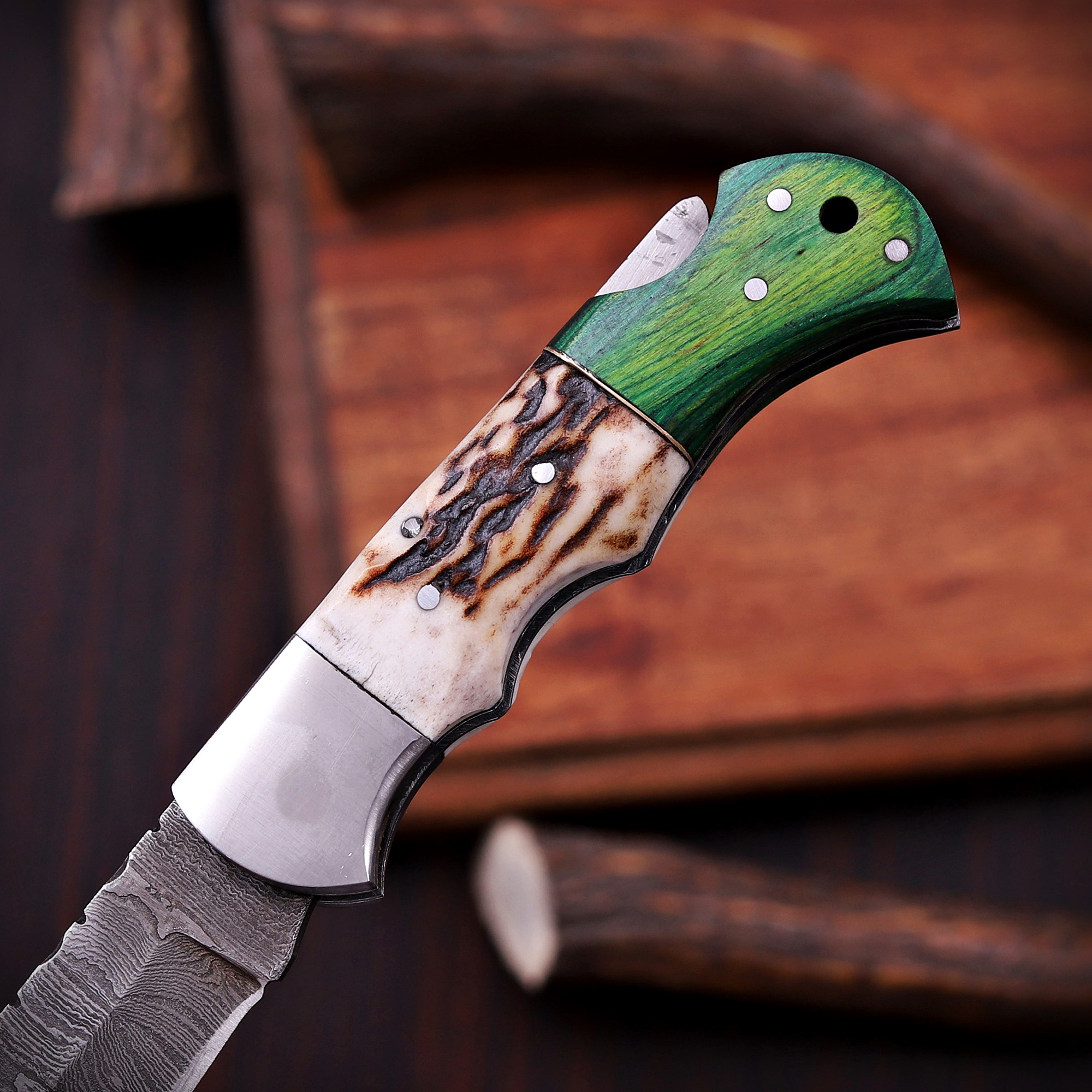 Damascus Folding Knife – Stag Horn & Wood Handle - Image 9