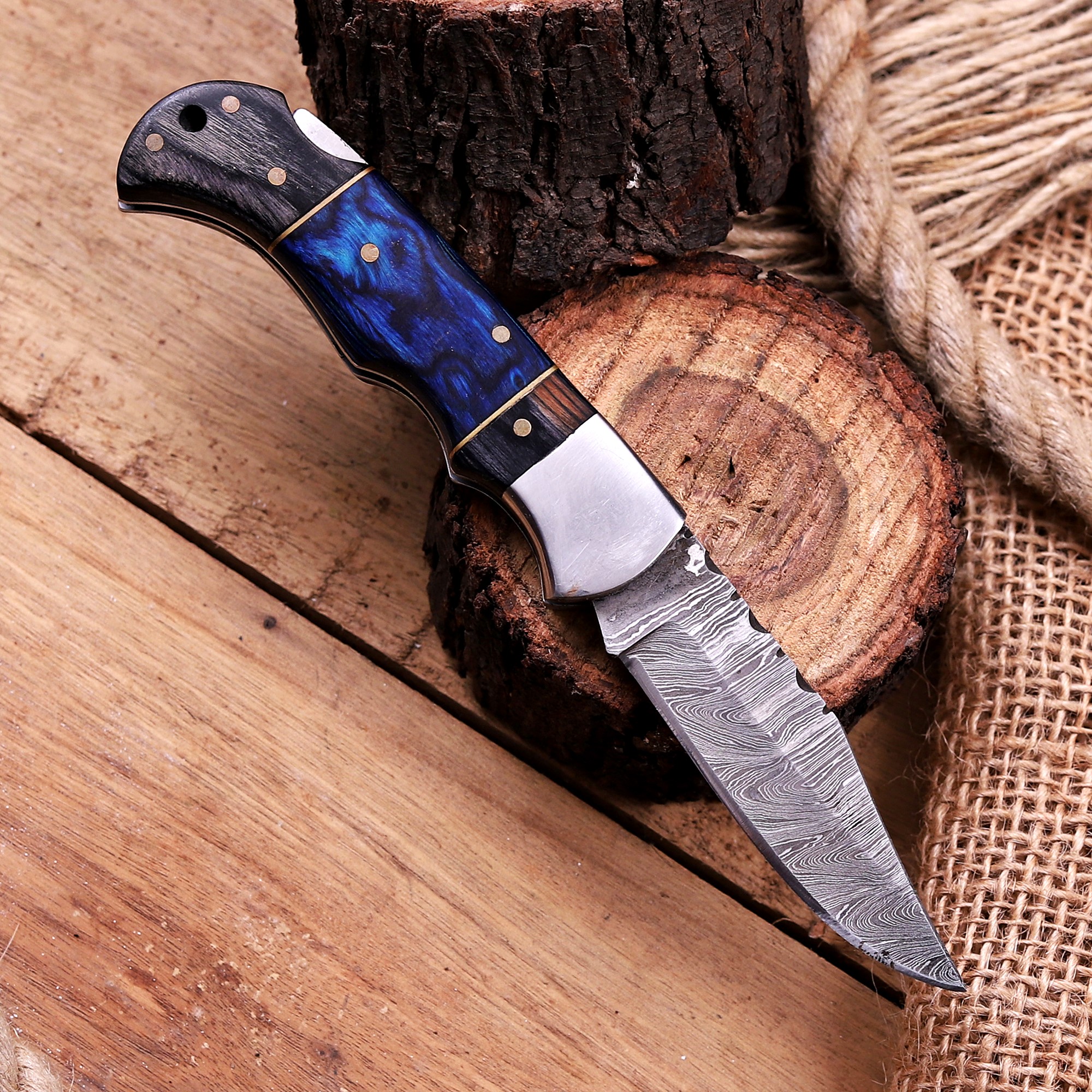 Damascus Folding Knife – Stained Bone & Wood Handle - Image 2